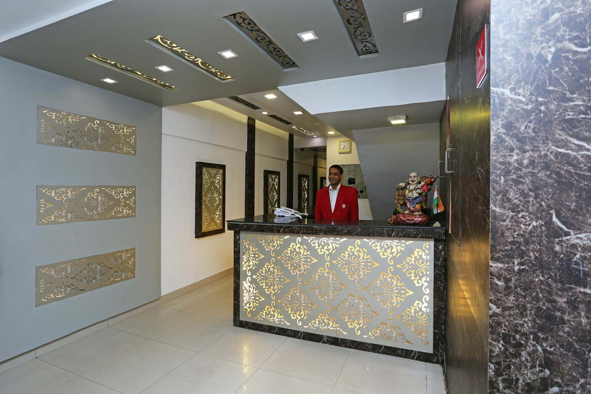 Hotel Elegant International Нью-Дели Экстерьер фото